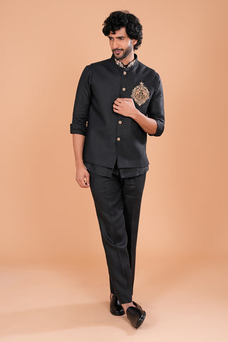 Black Regal Linen Embroidered Bundi Set