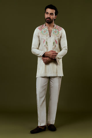 Cream Short Kurta with Floral Multicoloured Threadwork