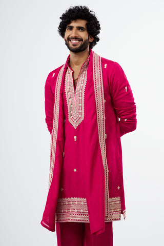 Fuchsia Embroidered Men's Kurta Set