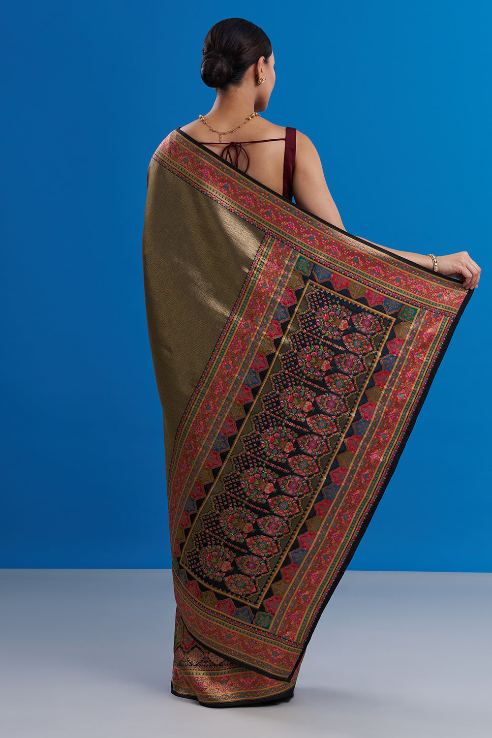 Multi-Colored Banarasi Silk Floral Print Saree And Unstitched Blouse
