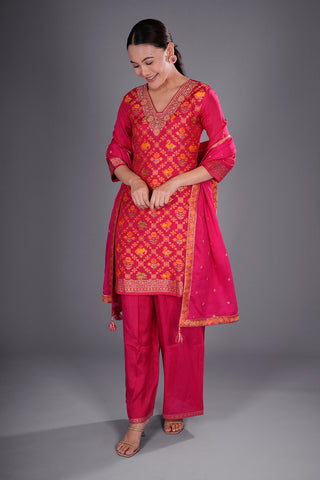 Rani Pink Chinon Kurta Set with Banarasi-Inspired Weaving