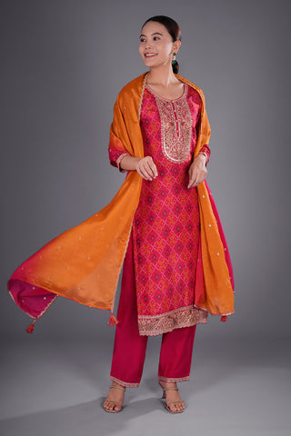 Rani Pink Patola Silk Kurta Set with Patola-Inspired Weaving