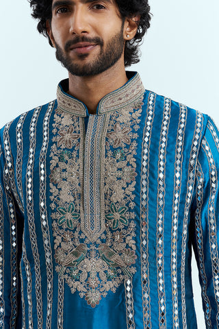 Royal Blue Embroidered Men's Kurta Set