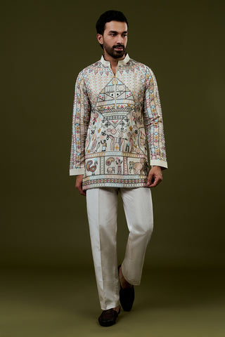 Cream Coloured Short Kurta with Folk Art Threadwork